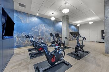 Fitness studio at g12 apartments in los angeles, ca 90015